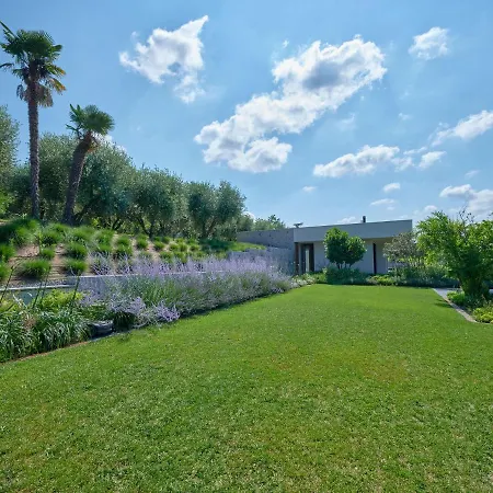 فيلة Villasgarda - باردولينو