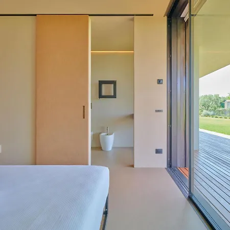 فيلة Villasgarda -