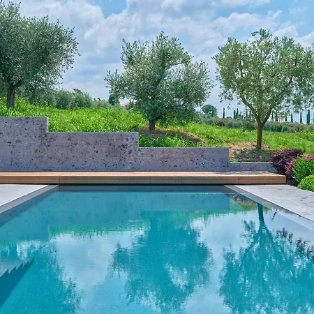 Villasgarda - *